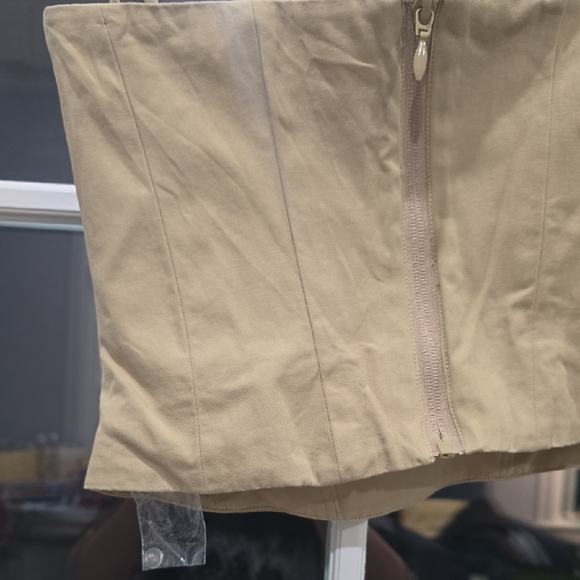 HOUSE OF CB 'Audette' Camel Structured Corset NWOT - Picture 6 of 6